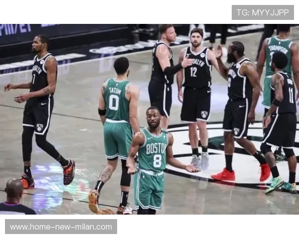 49人主场再胜,防守体系堪称完美,内场防守队员